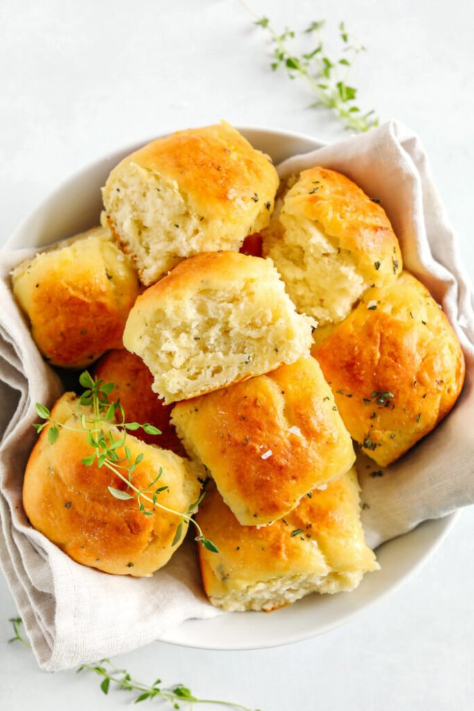 Dinner Rolls 33 700x1050.jpg